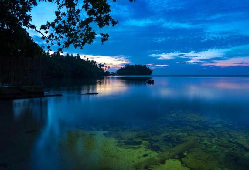 Tawali Leisure & Dive Resort