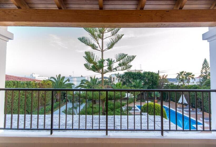 Villa Wicker By Eivillas