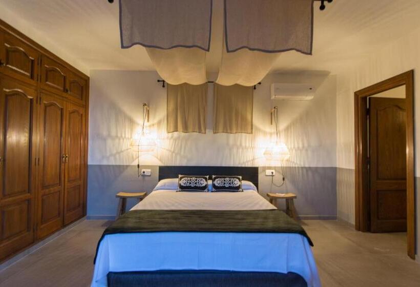 Villa Wicker By Eivillas