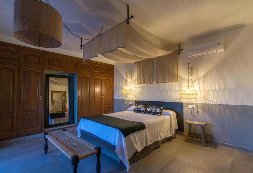 Villa Wicker By Eivillas