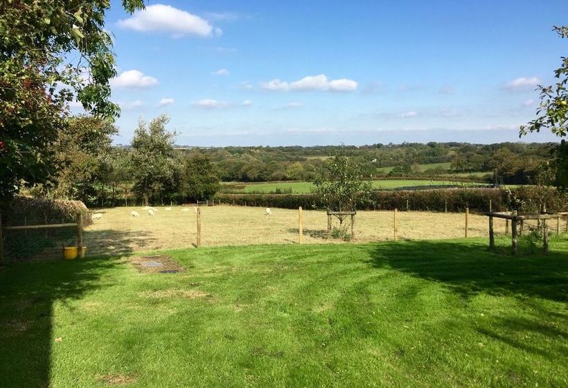 West Pennicknold Barn