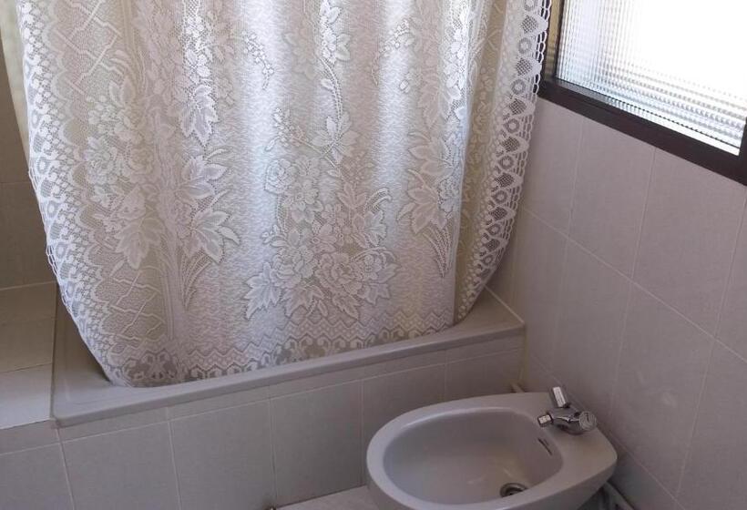 هاستل Centro San Viator