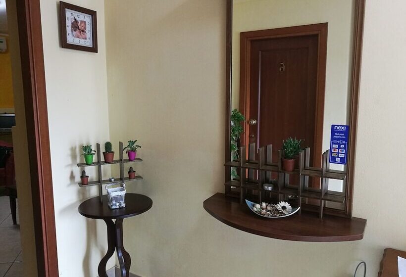 تختخواب و صبحانه Garden Inn