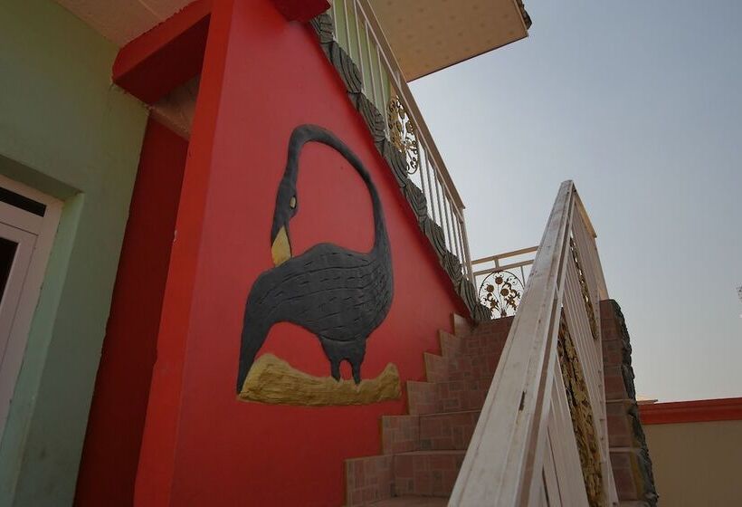 تختخواب و صبحانه Kofi Appiah Lodge