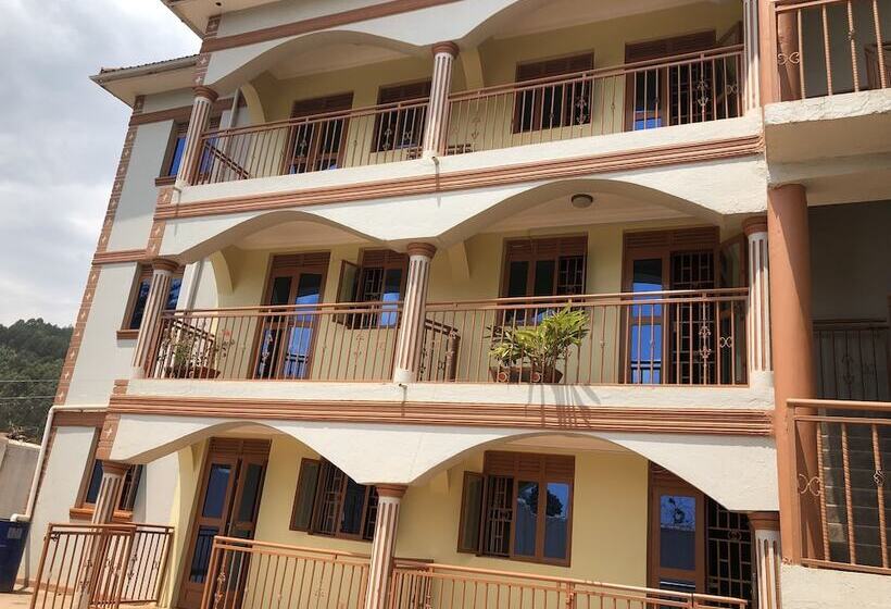 Bunyonyi Heights Inn
