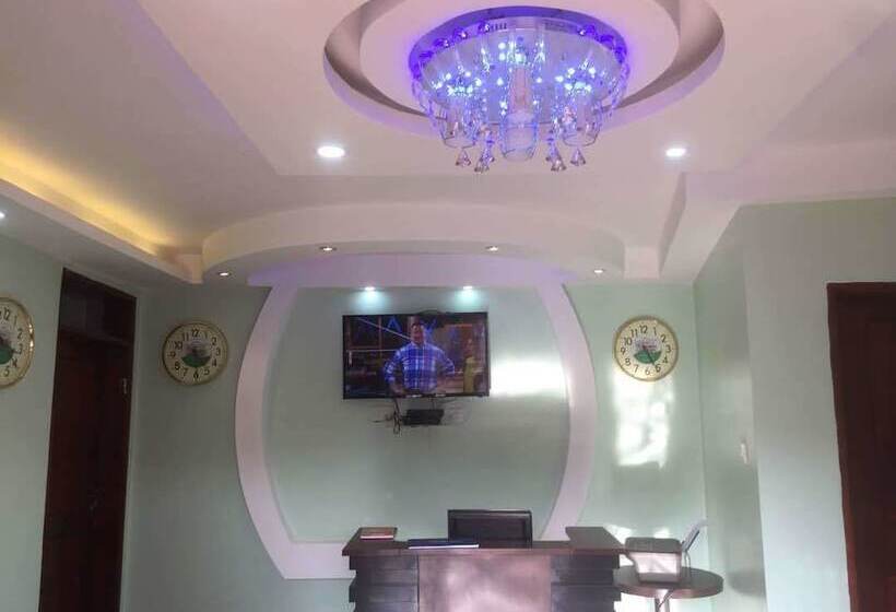 Bunyonyi Heights Inn