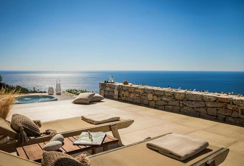 Отель Ariá Estate Suites & Spa