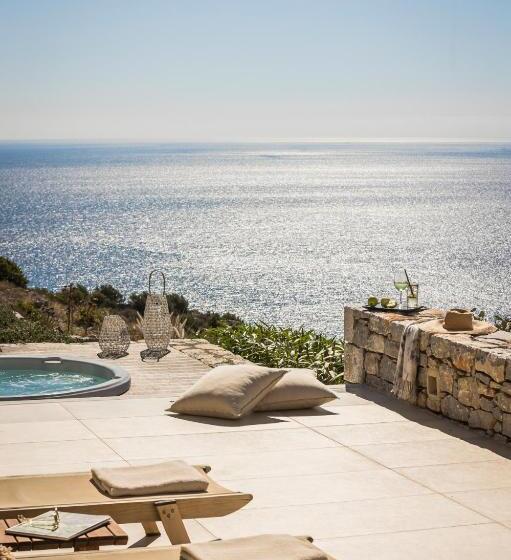 Отель Ariá Estate Suites & Spa