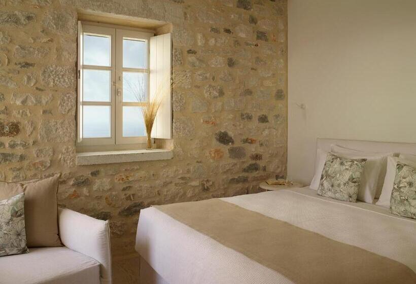 Отель Ariá Estate Suites & Spa