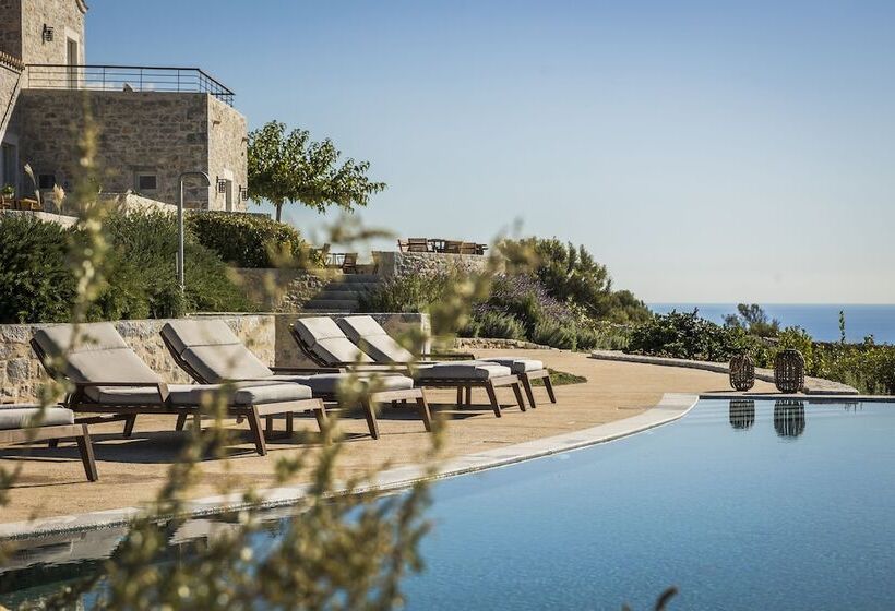 Отель Ariá Estate Suites & Spa