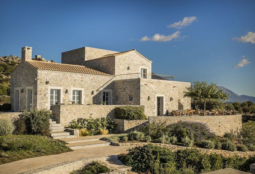 Отель Ariá Estate Suites & Spa