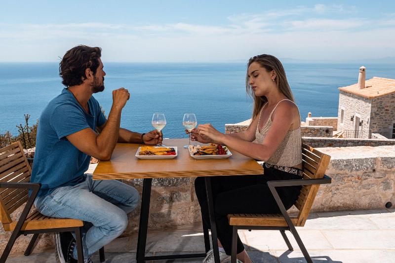 Отель Ariá Estate Suites & Spa