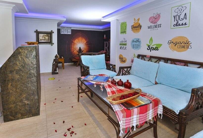 בית מלון כפרי Ces Club