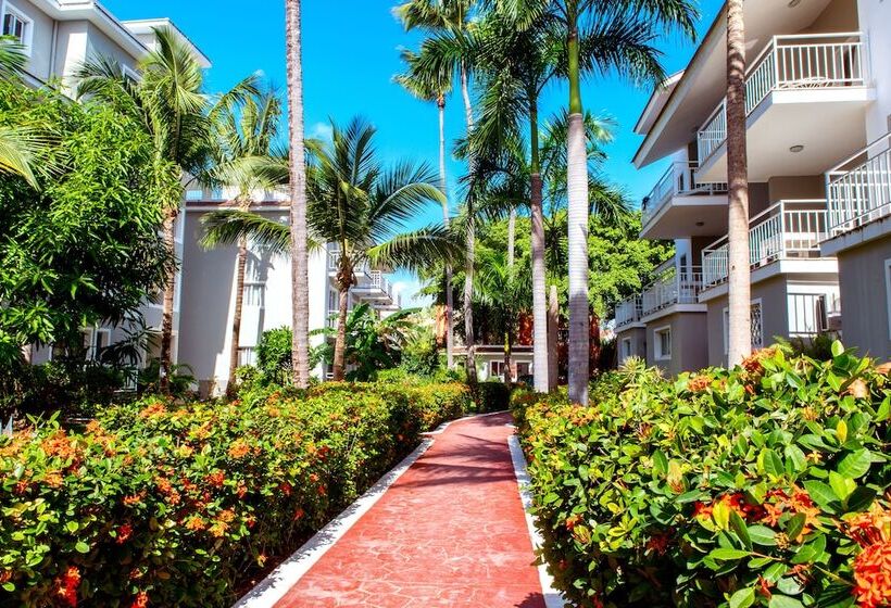 酒店 Ducassi Suites Rooftop Pool Beach Club & Spa