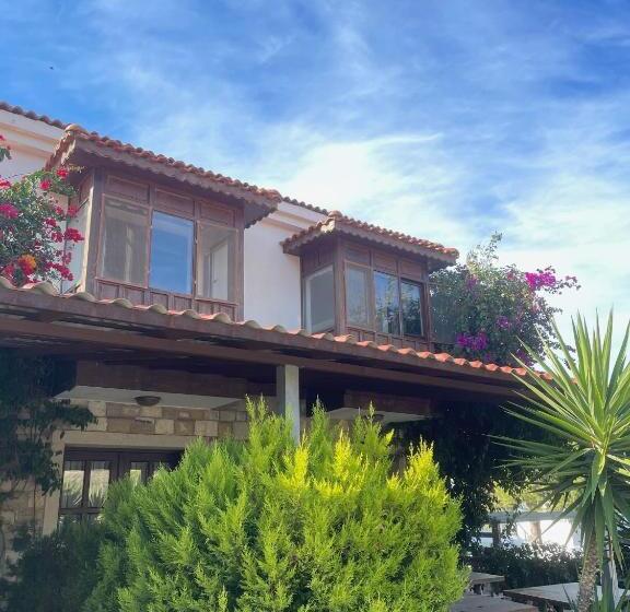 בית מלון כפרי Espira By Antioch