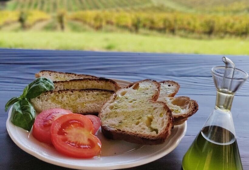 בית מלון כפרי Fattoria La Loggia