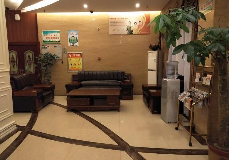호텔 Greentree Inn Shangqiu Guide Road