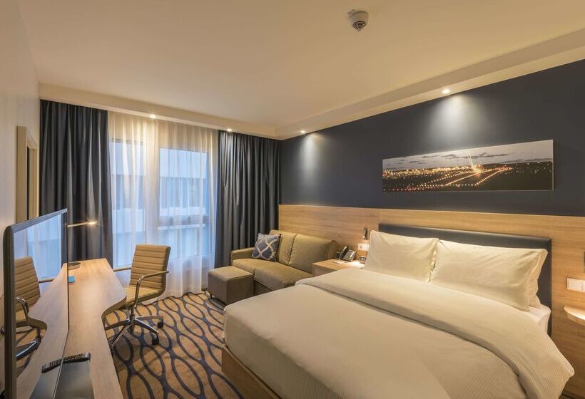 هتل Hampton By Hilton Frankfurt Airport