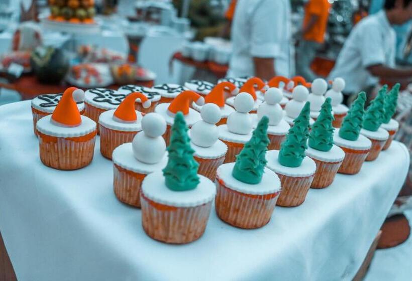 ホテル Harris Resort Barelang Batam