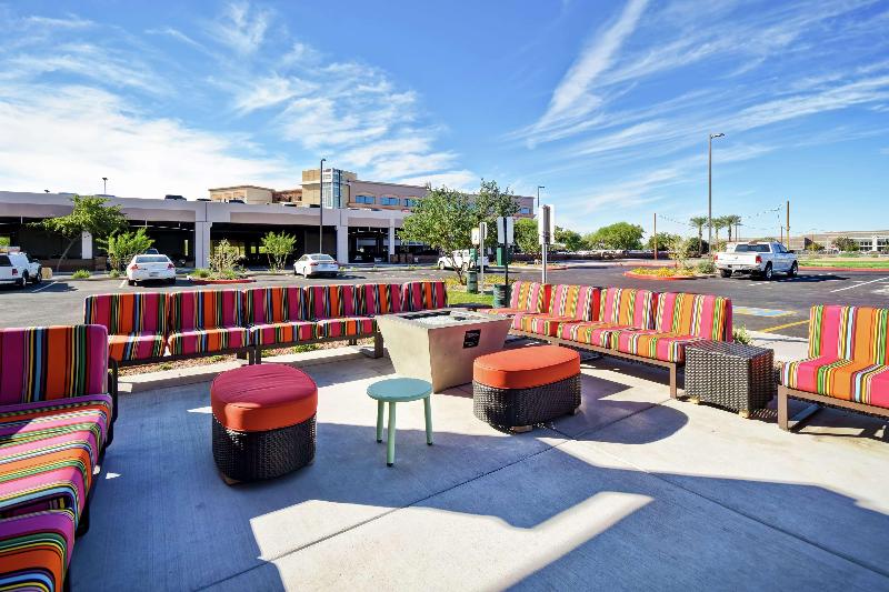 هتل Home2 Suites By Hilton Gilbert