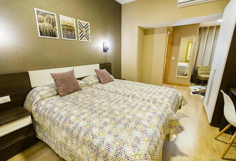 ホテル Hospedería Castilla Plaza Mayor