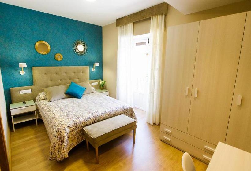 ホテル Hospedería Castilla Plaza Mayor