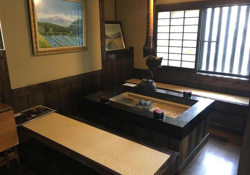 בית מלון כפרי Houjyuya