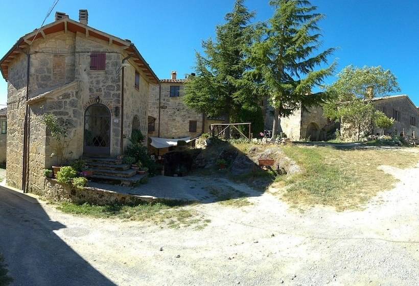 בית מלון כפרי Il Borgo Del Lupo