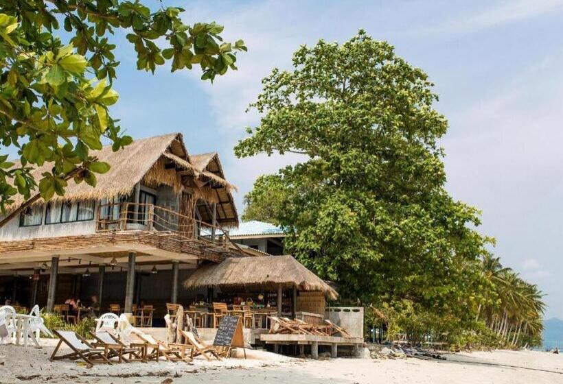 בית מלון כפרי Koh Mook De Tara Beach Resort