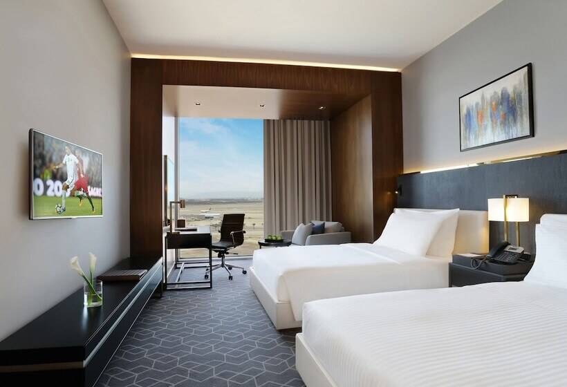 Отель Millennium Madinah Airport