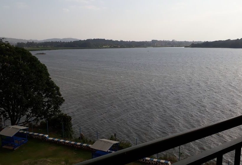 هتل Nabinonya Resort Beach