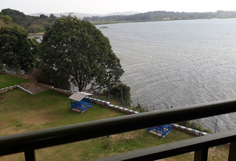 هتل Nabinonya Resort Beach