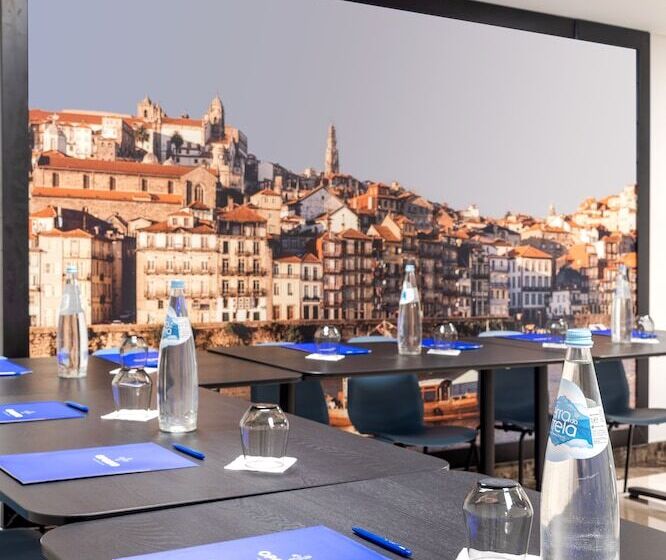 هتل Oporto Airport & Business