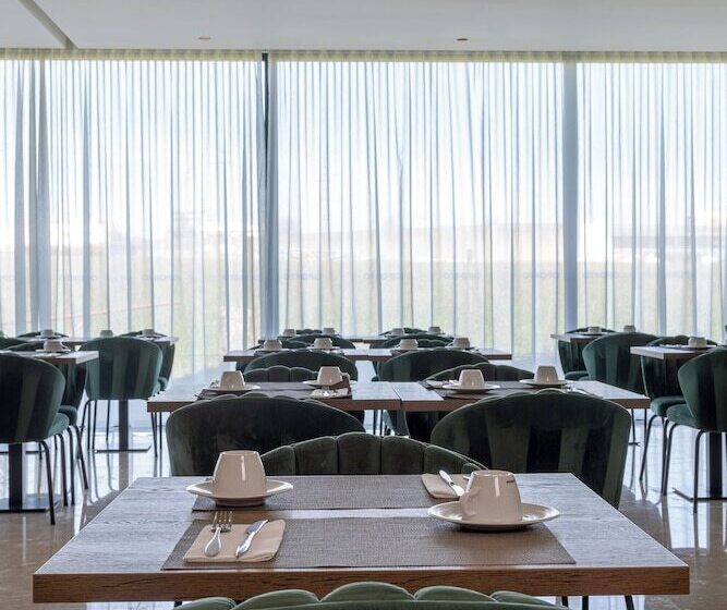 هتل Oporto Airport & Business
