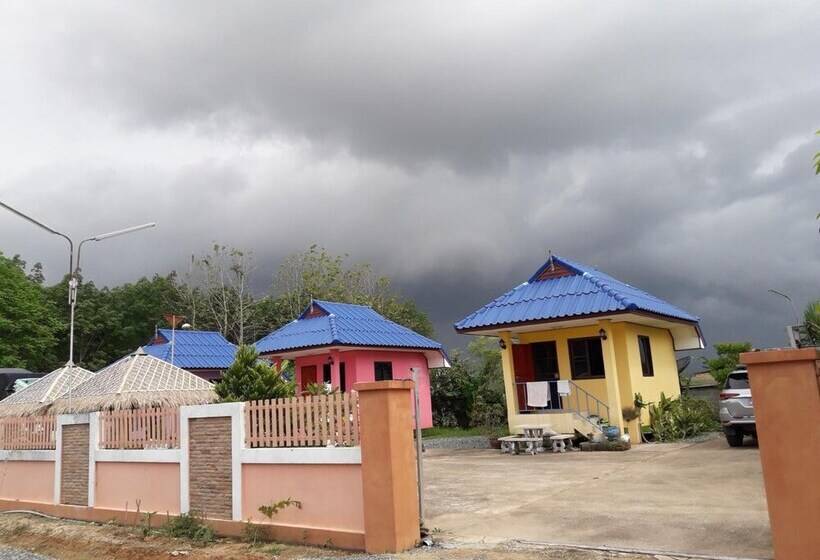 ホテル Panna Kalong