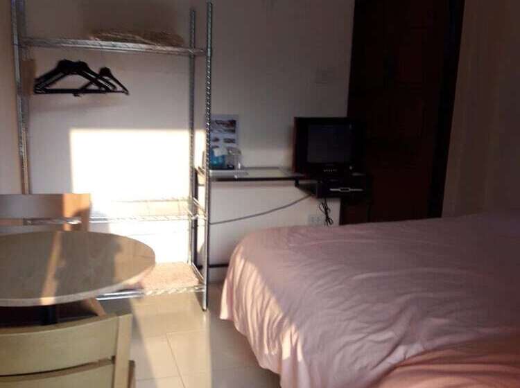 ホテル Panna Kalong