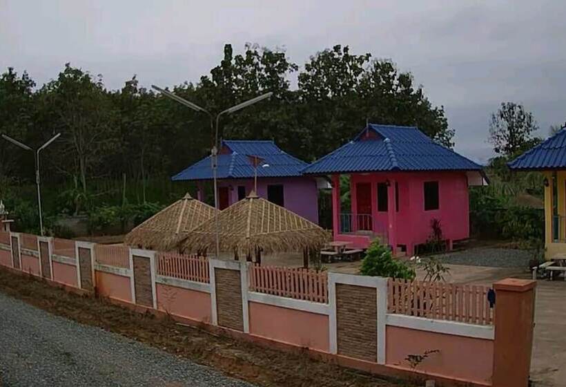 ホテル Panna Kalong