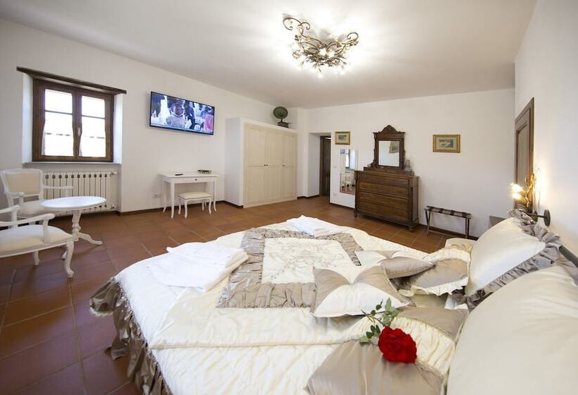 Отель Podere Le Volte   Country House