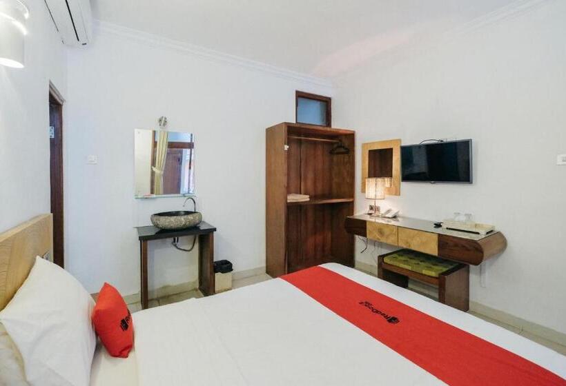 호텔 Reddoorz At Bali Kepundung Denpasar