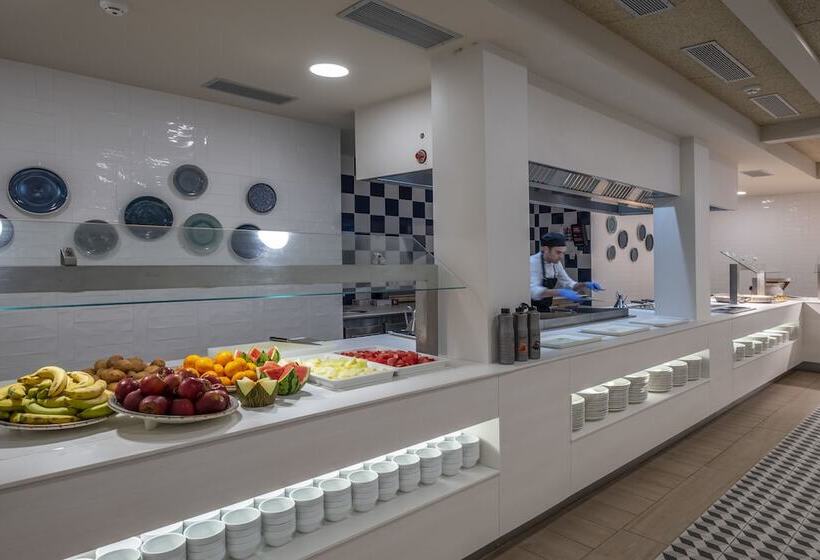 Отель Rosamar Es Blau  Adults Only