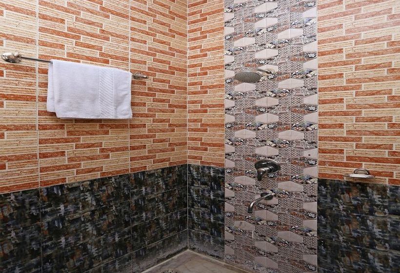 酒店 Shree Krishna Spiritual Stay