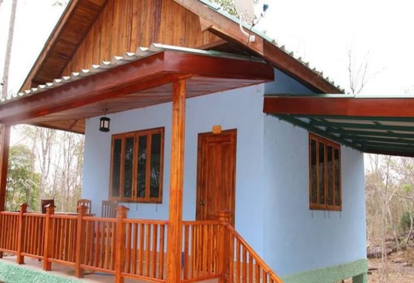 Отель Soutchai Resort