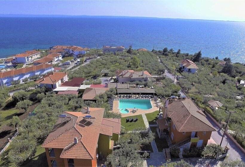 בית מלון כפרי Sunday Summer Resort