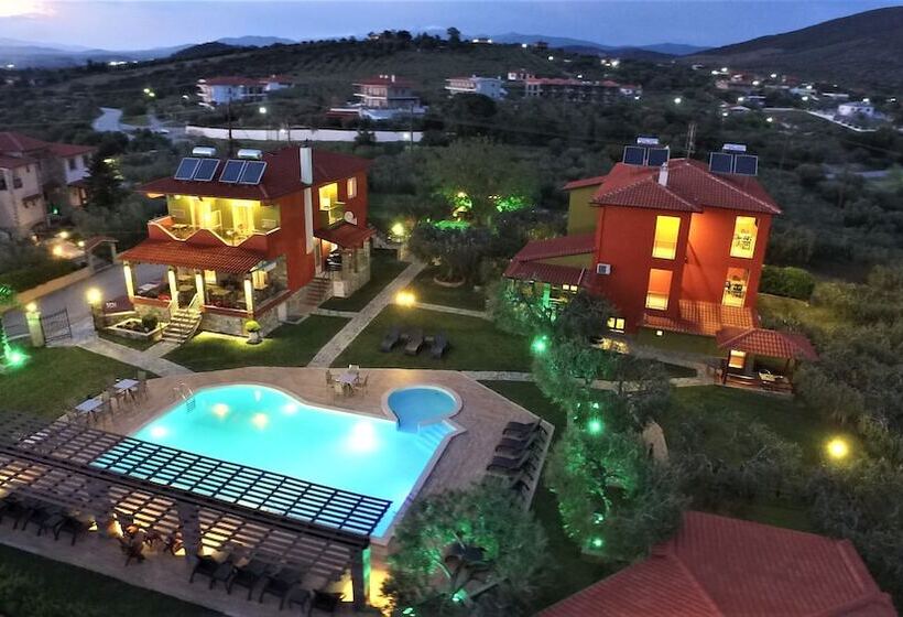 בית מלון כפרי Sunday Summer Resort