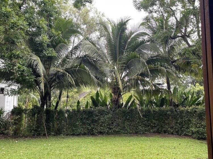 בית מלון כפרי Tai Resort