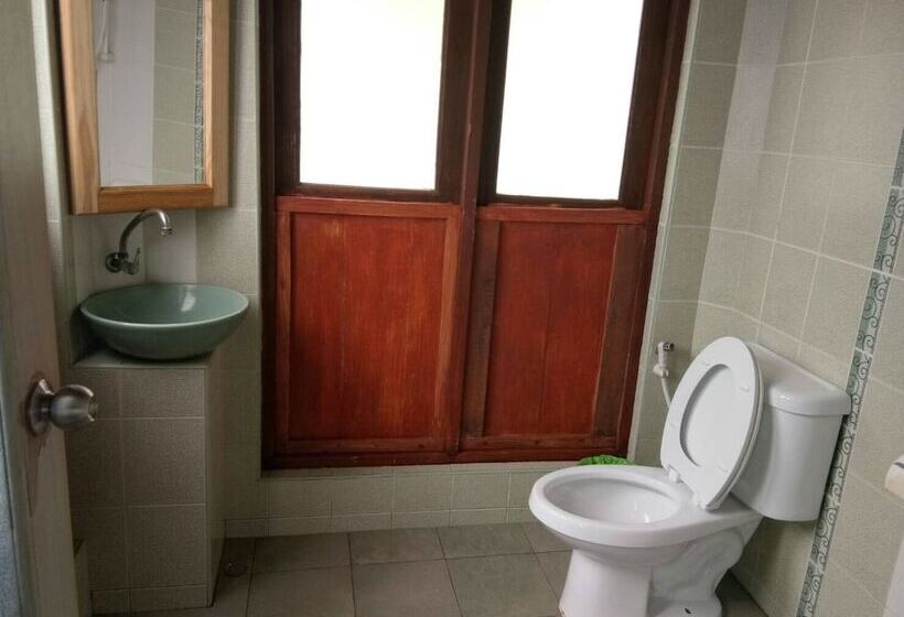 酒店 Vassanadee Resort And Camp