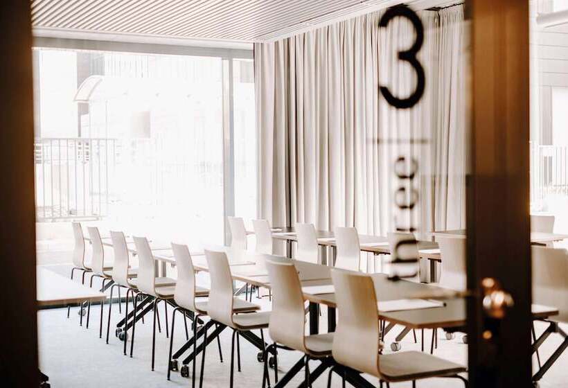 호텔 Vienna House By Wyndham Mokotow Warsaw