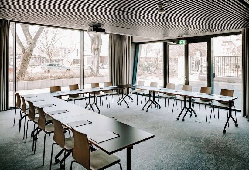 호텔 Vienna House By Wyndham Mokotow Warsaw