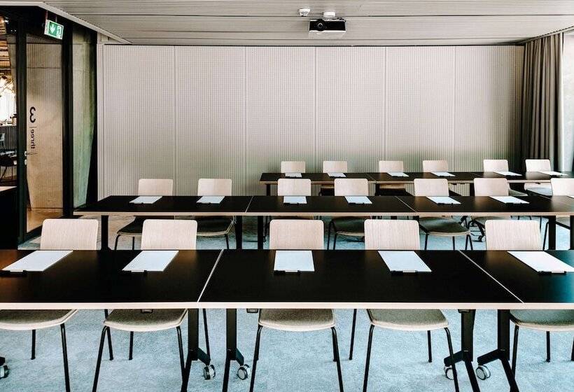 호텔 Vienna House By Wyndham Mokotow Warsaw