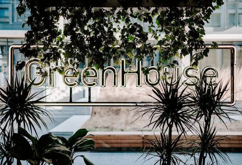 호텔 Vienna House By Wyndham Mokotow Warsaw